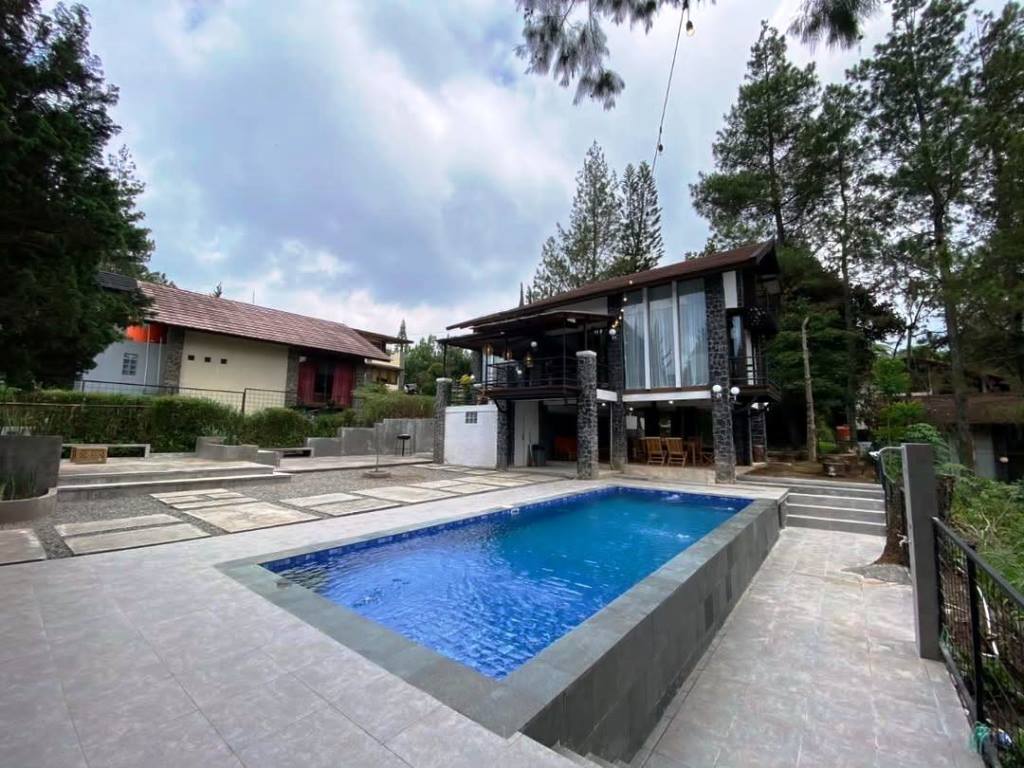 villa lembang private pool murah