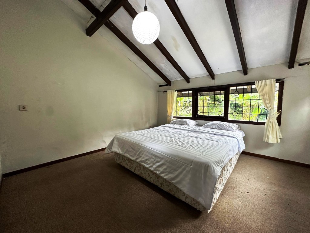 Villa Waterfall - Image 5